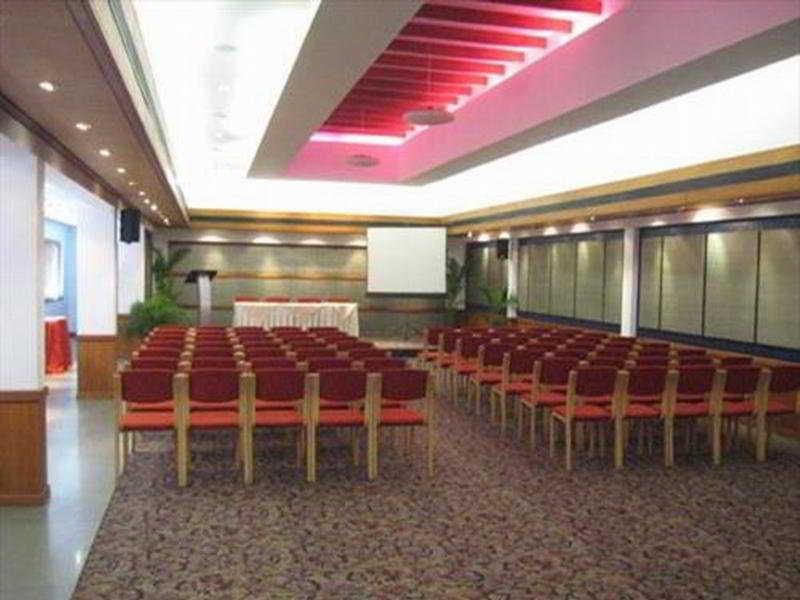 Grand Hotel Kochi Exteriör bild